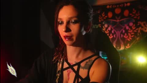 Snapshot of _alicemorrison_ chatting on November 9, 2025, 7:12 pm Alice Morrison Mistress Datura online show from November 9, 2025, 7:12 pm