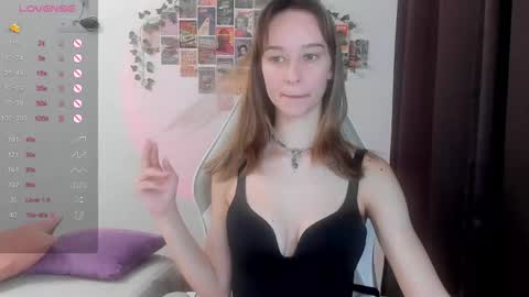 Snapshot of _alissaa_ chatting on December 20, 2025, 10:44 am Alice online show from December 20, 2025, 10:44 am