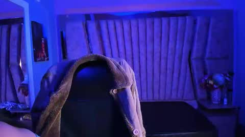 _alisson_sweet_ online show from January 18, 2026, 7:50 pm