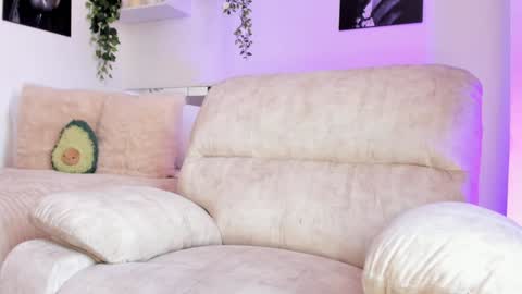 Karo online show from December 7, 2024, 4:03 pm