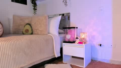 Karo online show from September 22, 2025, 10:01 pm