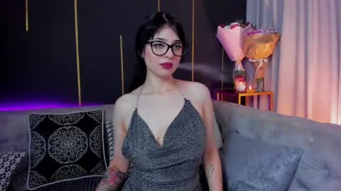 Snapshot of _allisson__ chatting on February 1, 2025, 1:44 am Alison online show from February 1, 2025, 1:44 am