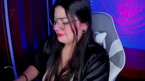 Snapshot of _alukah__ chatting on October 27, 2025, 4:33 pm Alisa online show from October 27, 2025, 4:33 pm