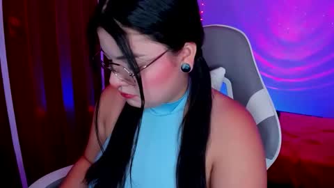 Snapshot of _alukah__ chatting on October 28, 2025, 5:15 pm Alisa online show from October 28, 2025, 5:15 pm