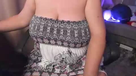 Snapshot of _alyssia_ chatting on July 2, 2026, 6:47 pm lisa online show from July 2, 2026, 6:47 pm