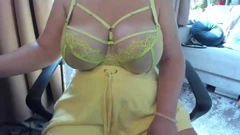 Snapshot of _alyssia_ chatting on July 25, 2026, 8:01 am lisa online show from July 25, 2026, 8:01 am