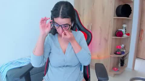 AMANDA online show from March 18, 2026, 5:05 pm