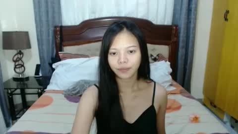 Snapshot of _amberxxx chatting on February 17, 2025, 6:59 pm Amber online show from February 17, 2025, 6:59 pm