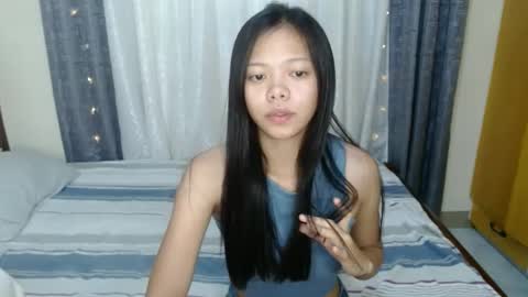 Snapshot of _amberxxx chatting on March 2, 2025, 8:29 pm Amber online show from March 2, 2025, 8:29 pm