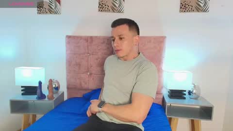 Snapshot of _andrewfalcon2 chatting on January 16, 2025, 12:31 pm _andrewfalcon2 online show from January 16, 2025, 12:31 pm