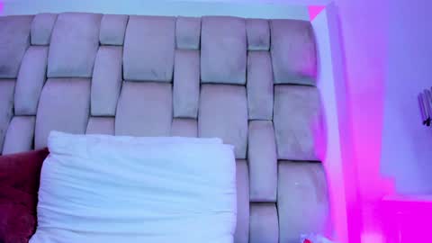 Snapshot of _angel_azul chatting on January 7, 2025, 2:41 pm Angel Azul online show from January 7, 2025, 2:41 pm