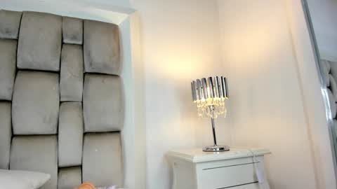 Snapshot of _angel_azul chatting on February 5, 2025, 2:59 pm Angel Azul online show from February 5, 2025, 2:59 pm