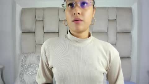 Snapshot of _angel_azul chatting on February 17, 2025, 11:34 am Angel Azul online show from February 17, 2025, 11:34 am