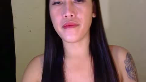 Snapshot of _angelari_ chatting on September 9, 2025, 9:36 pm Pearl online show from September 9, 2025, 9:36 pm