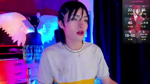 Snapshot of _angell_dustt_star chatting on June 17, 2026, 10:32 pm Angell Dustt online show from June 17, 2026, 10:32 pm