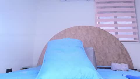 Snapshot of _aniisha_ chatting on July 15, 2026, 7:19 pm Any online show from July 15, 2026, 7:19 pm