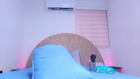 Snapshot of _aniisha_ chatting on July 22, 2026, 7:16 pm Any online show from July 22, 2026, 7:16 pm