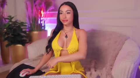 Snapshot of _anna_bloom chatting on July 28, 2026, 7:26 pm Anna online show from July 28, 2026, 7:26 pm