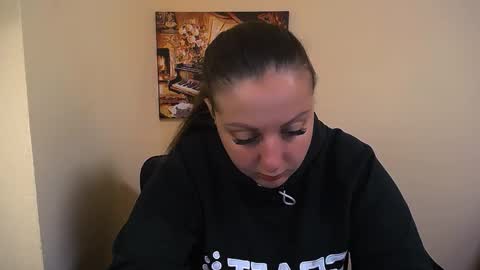 Anna online show from October 6, 2025, 6:11 am