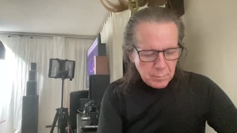  anneonamouse online show from May 9, 2026, 8:30 am
