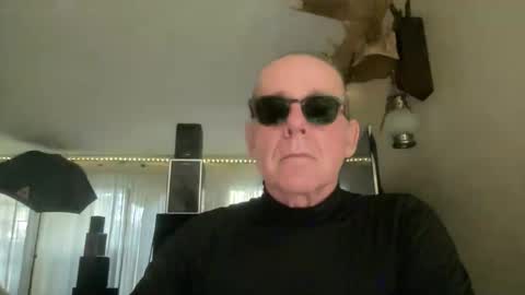  anneonamouse online show from May 12, 2026, 1:47 am