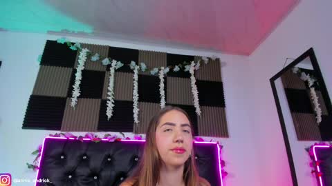 Snapshot of _annie_andrick_ chatting on May 20, 2026, 10:10 am Annie Andrick online show from May 20, 2026, 10:10 am