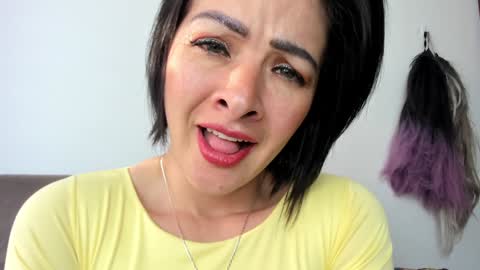 antonia online show from December 31, 2024, 9:17 pm