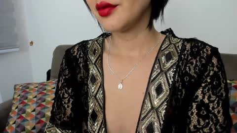 antonia online show from January 10, 2025, 11:00 am