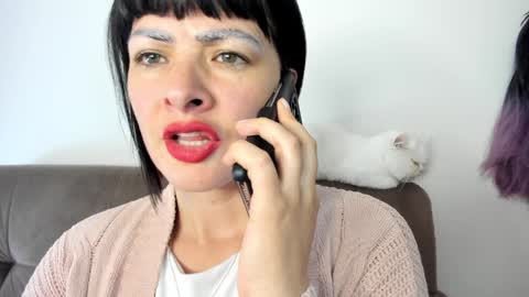 antonia online show from January 16, 2025, 1:36 pm