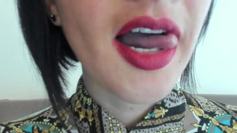 antonia online show from January 30, 2025, 8:53 pm