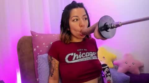 _antonella_dreams online show from December 15, 2025, 12:09 pm