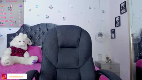 antonnela online show from February 28, 2025, 4:53 pm