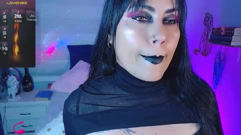 Angie online show from March 18, 2026, 2:47 am