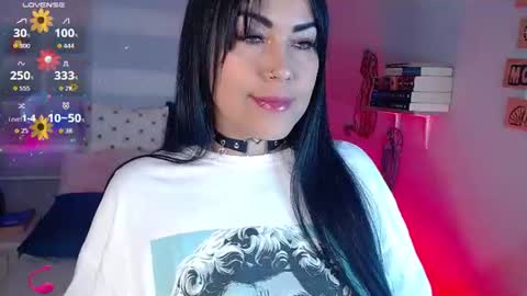 Snapshot of _any_ducan_ chatting on August 3, 2026, 2:21 am Angie online show from August 3, 2026, 2:21 am