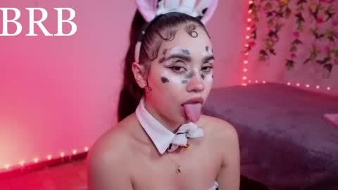 Aria online show from April 26, 2026, 2:09 am