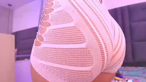 Snapshot of _arle_ chatting on November 7, 2025, 3:17 am Arlet online show from November 7, 2025, 3:17 am