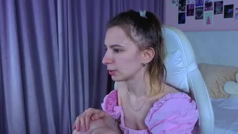 Snapshot of _ash_leyy_ chatting on May 7, 2026, 1:33 am _ash_leyy_ online show from May 7, 2026, 1:33 am