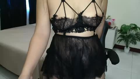 Snapshot of _ashley27 chatting on September 12, 2025, 2:55 am Angie online show from September 12, 2025, 2:55 am