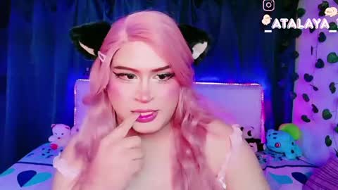 Snapshot of _atalaya_ chatting on June 21, 2026, 5:54 am independent model atalaya online show from June 21, 2026, 5:54 am