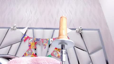 Aura online show from July 7, 2026, 6:47 am