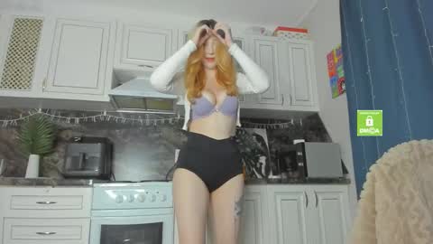 Snapshot of _axolot_ chatting on January 10, 2026, 11:42 pm Olivia online show from January 10, 2026, 11:42 pm