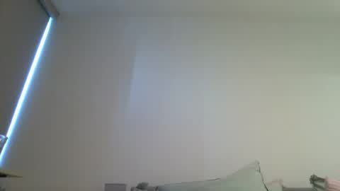Snapshot of _b_h_c_ chatting on July 19, 2026, 2:04 am _b_h_c_ online show from July 19, 2026, 2:04 am