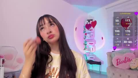 Andrea online show from February 18, 2025, 2:27 pm