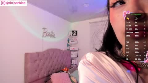Snapshot of _barbie_joy chatting on May 25, 2026, 11:33 pm Andrea online show from May 25, 2026, 11:33 pm