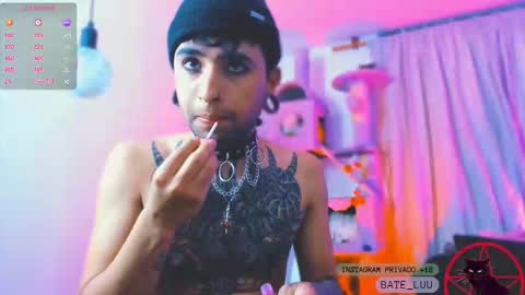 Lunita  online show from March 9, 2026, 11:09 pm