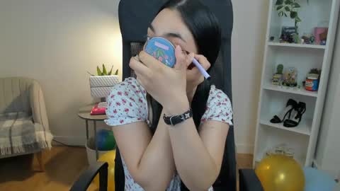 Snapshot of _bellaevans_ chatting on May 22, 2026, 5:03 am Bella Evans online show from May 22, 2026, 5:03 am