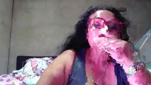 _bellanocturna online show from May 13, 2026, 12:41 am