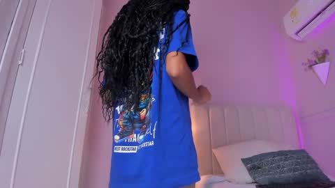 Hi guys i am Bianca  online show from December 4, 2024, 5:55 pm