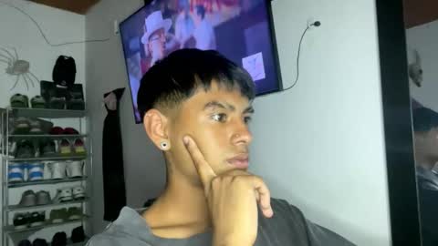 Snapshot of _billowy_ chatting on November 17, 2025, 10:26 pm _billowy_ online show from November 17, 2025, 10:26 pm