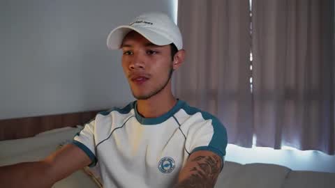 Snapshot of _billy_j chatting on February 21, 2025, 3:10 pm BILLY online show from February 21, 2025, 3:10 pm